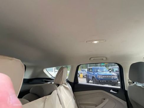 Used 2013 Ford Escape SE AWD/4WD image 29