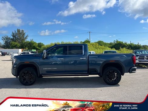 New 2026 GMC Sierra 2500 Denali Ultimate AWD/4WD image 4