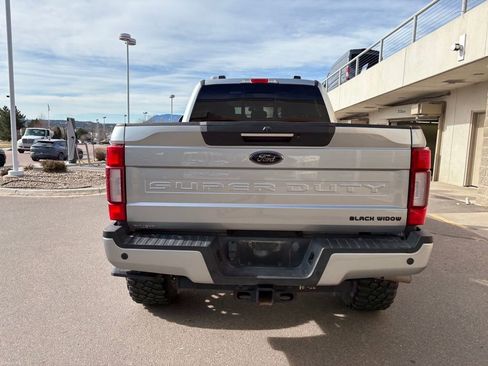 Used 2022 Ford F250 Lariat w/ Black Appearance Package image 6