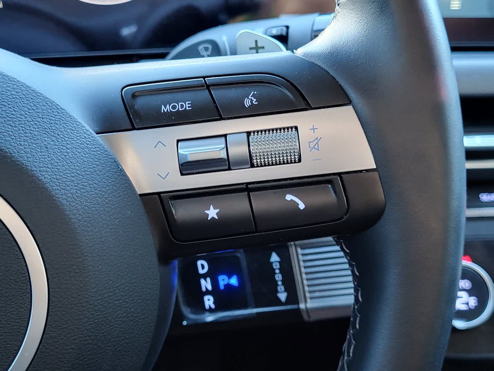 Used 2025 Hyundai Sonata SEL FWD image 18