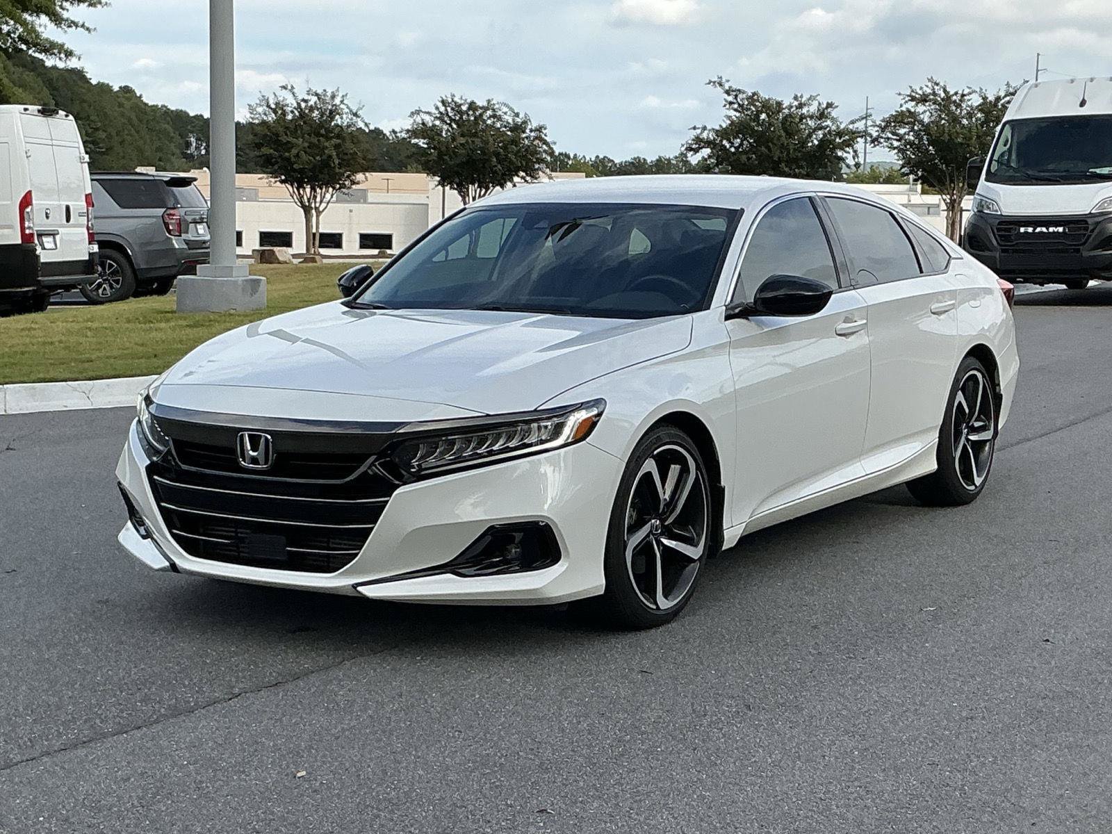 Used 2022 Honda Accord Sport Special Edition image 9