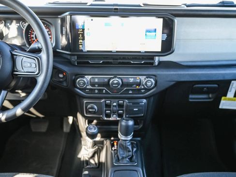 New 2026 Jeep Gladiator Sport image 14