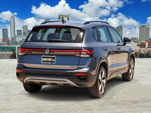 Used 2025 Volkswagen Taos S AWD/4WD image 4