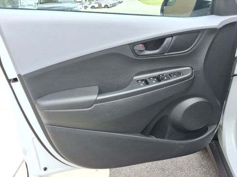 Used 2020 Hyundai Kona SE FWD image 22