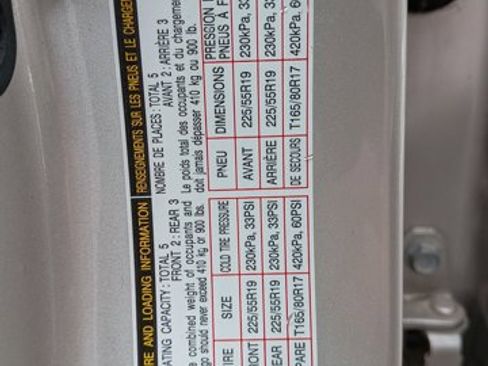 Used 2024 Toyota Venza Limited image 14