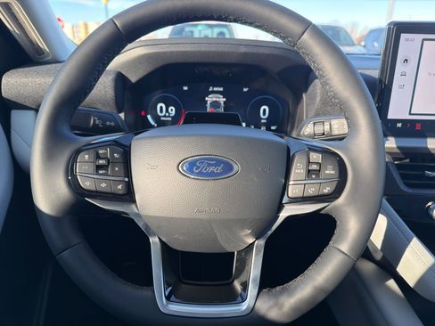 New 2026 Ford Explorer Platinum w/ LUX Leather Package image 15
