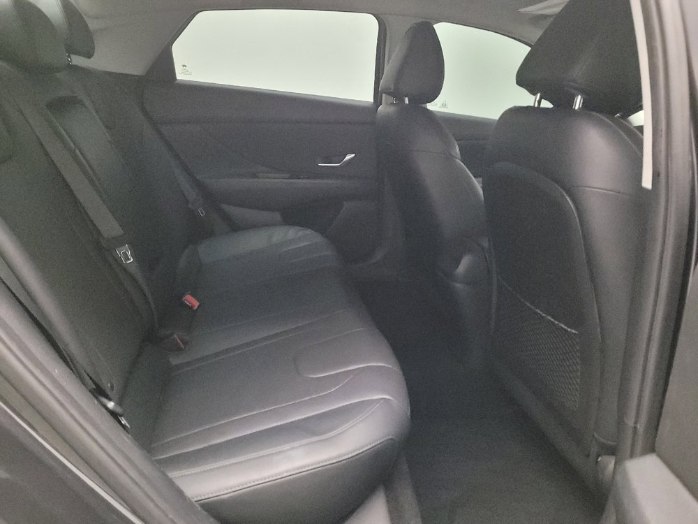 Used 2021 Hyundai Elantra Limited w/ Cargo Package FWD image 19