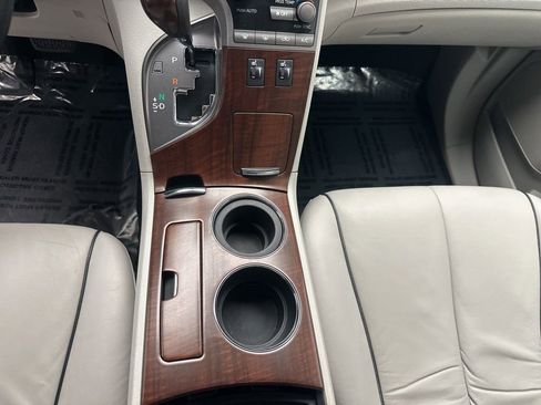 Used 2009 Toyota Venza AWD image 21