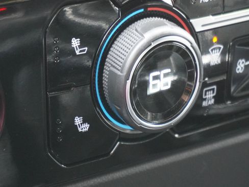 Used 2022 Chevrolet Silverado 1500 LT Trail Boss w/ Protection Package image 29