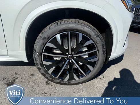 New 2026 Volvo XC90 B6 Ultra image 10