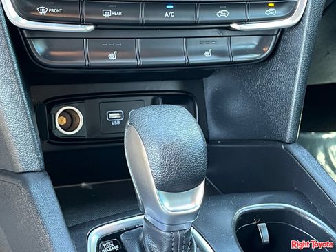 Used 2020 Hyundai Santa Fe SEL AWD/4WD image 30