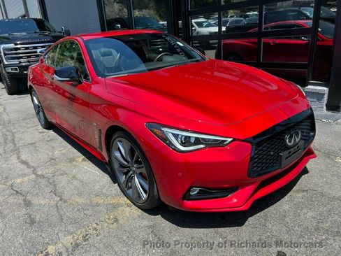 Used 2022 INFINITI Q60 Red Sport 400 AWD/4WD image 8