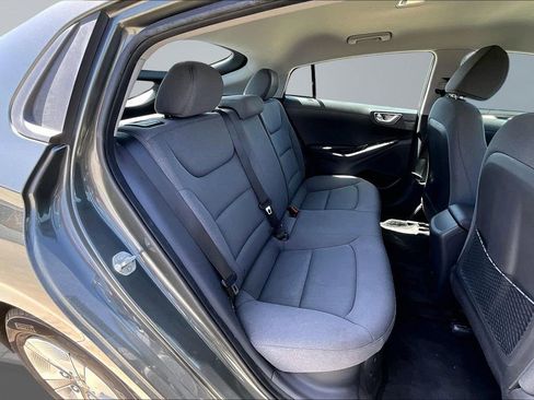 Used 2022 Hyundai Ioniq Blue FWD image 18
