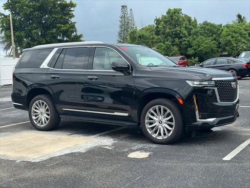 Used 2022 Cadillac Escalade Premium Luxury AWD/4WD image 11
