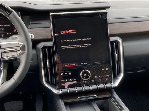 New 2026 GMC Acadia Denali w/ Super Cruise Package FWD image 7