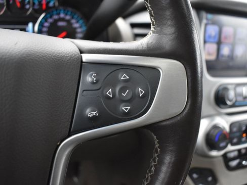 Used 2019 GMC Yukon XL SLT w/ Premium Edition image 18