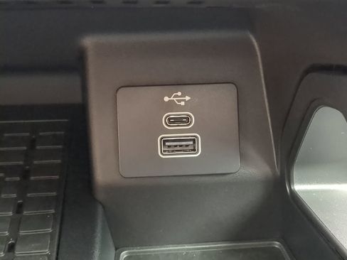 Used 2024 Ford Ranger XLT w/ Technology Package image 20