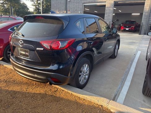 Used 2016 MAZDA CX-5 Touring image 3