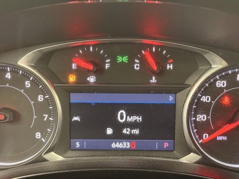 Used 2020 GMC Terrain SLT w/ Preferred Package image 31