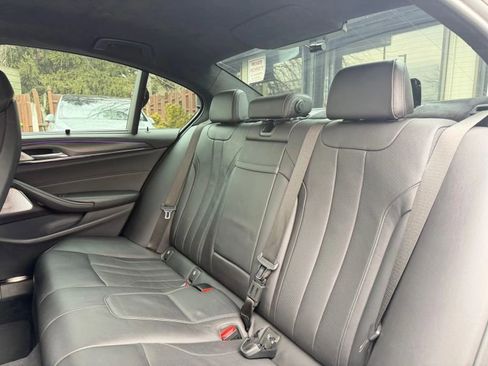 Used 2018 BMW M5 w/ Executive Package image 15