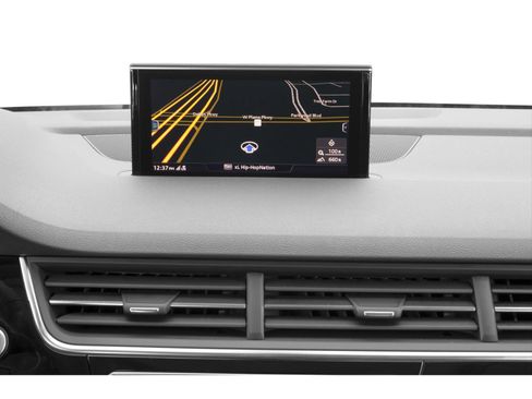 Used 2019 Audi Q7 3.0T Premium w/ Cold Weather Package image 63