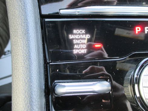 Used 2023 Jeep Grand Cherokee L Summit w/ High Altitude Package image 27