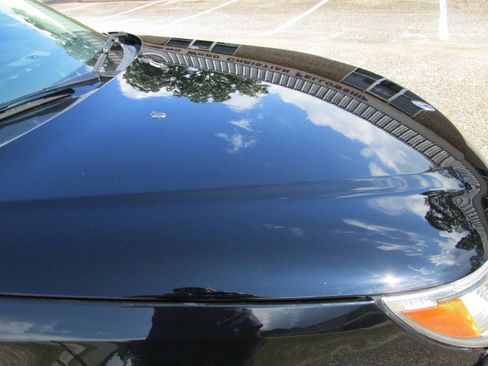 Used 2008 Saab 9-3 2.0T w/ Moonroof Package FWD image 58