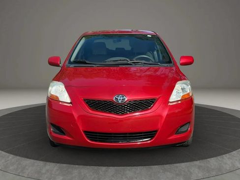Used 2009 Toyota Yaris S FWD image 2