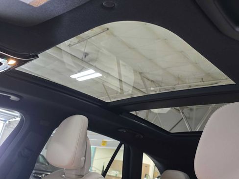 Certified 2026 Mercedes-Benz GLC 300 4MATIC image 22