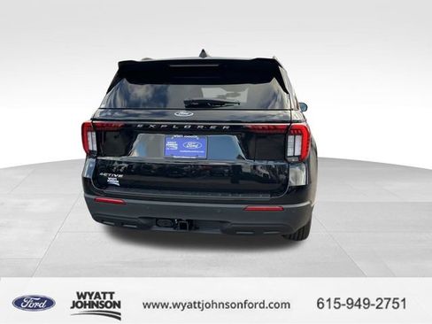 New 2026 Ford Explorer Active image 4