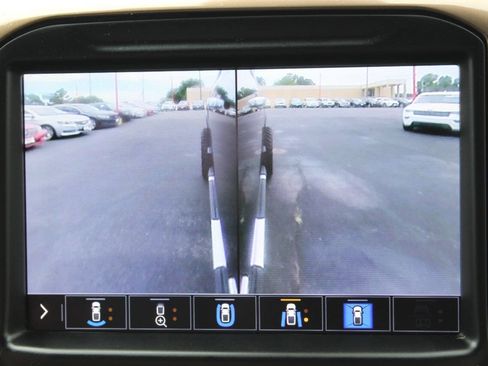 Used 2020 Chevrolet Silverado 2500 High Country w/ Z71 Off-Road Package image 20