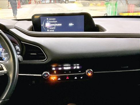 Used 2023 MAZDA CX-30 AWD 2.5 S w/ Premium Package image 18