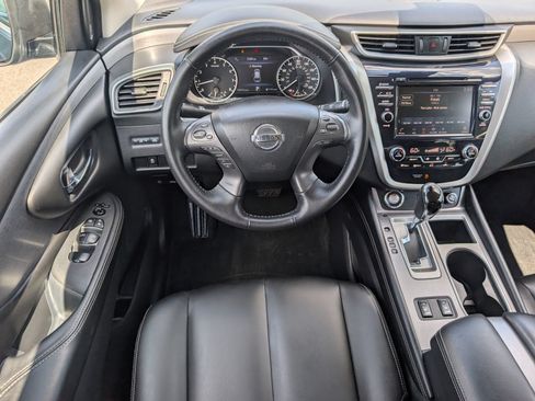 Used 2022 Nissan Murano SV AWD/4WD image 17