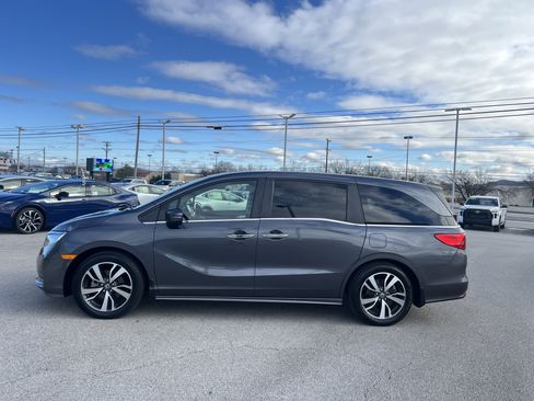 Used 2023 Honda Odyssey Touring image 8