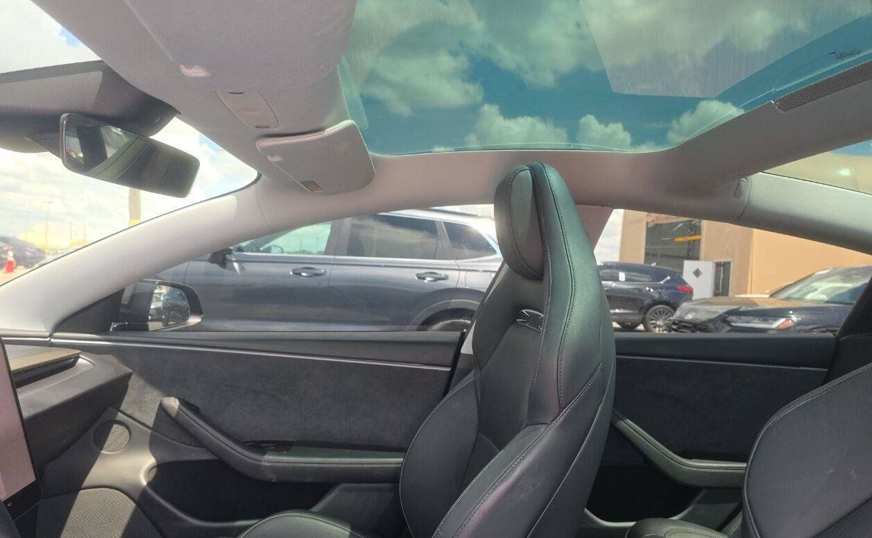 Used 2026 Tesla Model 3 Performance AWD/4WD image 14