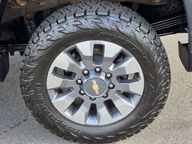 Used 2021 Chevrolet Silverado 2500 Custom w/ Custom Value Package AWD/4WD image 15