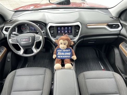 Used 2023 GMC Acadia SLE w/ Driver Convenience Package image 19