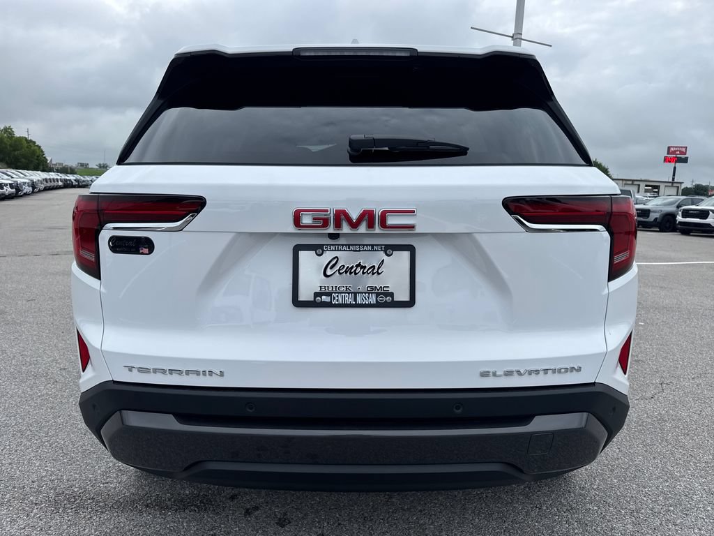 New 2027 GMC Terrain Elevation w/ Elevation Premium Package FWD image 5