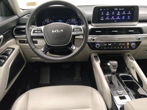 Used 2022 Kia Telluride S AWD/4WD image 22