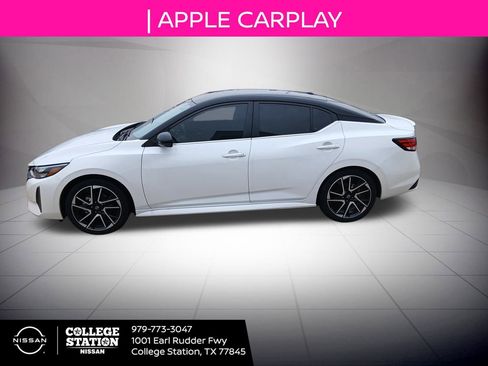 Used 2025 Nissan Sentra SR image 7