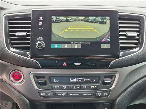 Used 2022 Honda Pilot Special Edition image 13