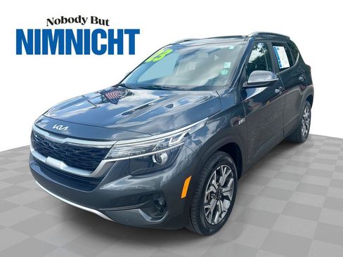 Used 2023 Kia Seltos EX AWD/4WD image 1