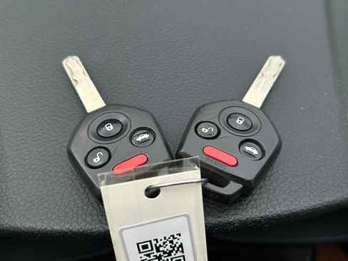 Used 2013 Subaru Outback 3.6R Limited image 16