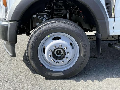 New 2025 Ford F550 4x4 Crew Cab Super Duty image 7