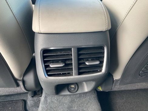 Used 2023 Hyundai Sonata Limited image 18