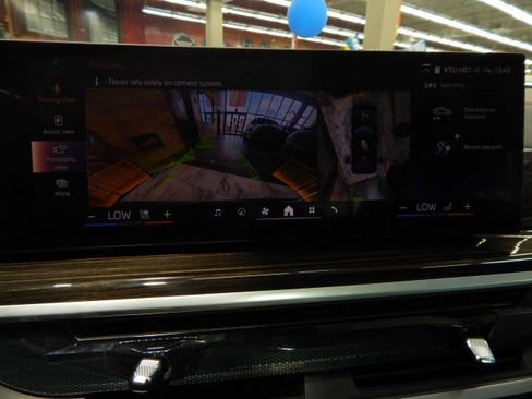 Used 2025 BMW X6 xDrive40i image 29