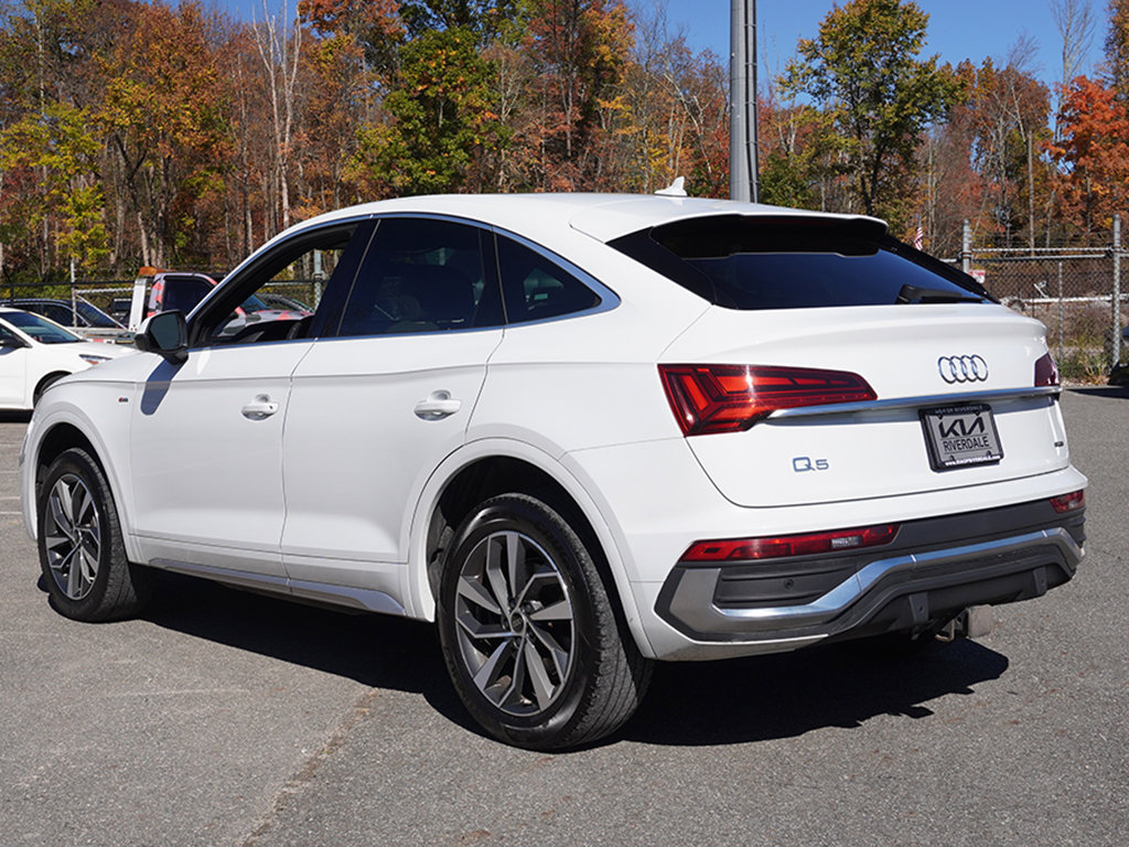 Used 2023 Audi Q5 2.0T Premium Plus w/ Premium Plus Package AWD/4WD image 12