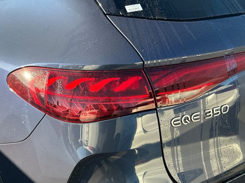 Certified 2023 Mercedes-Benz EQE 350+ 4MATIC SUV w/ Exclusive Trim Package image 11