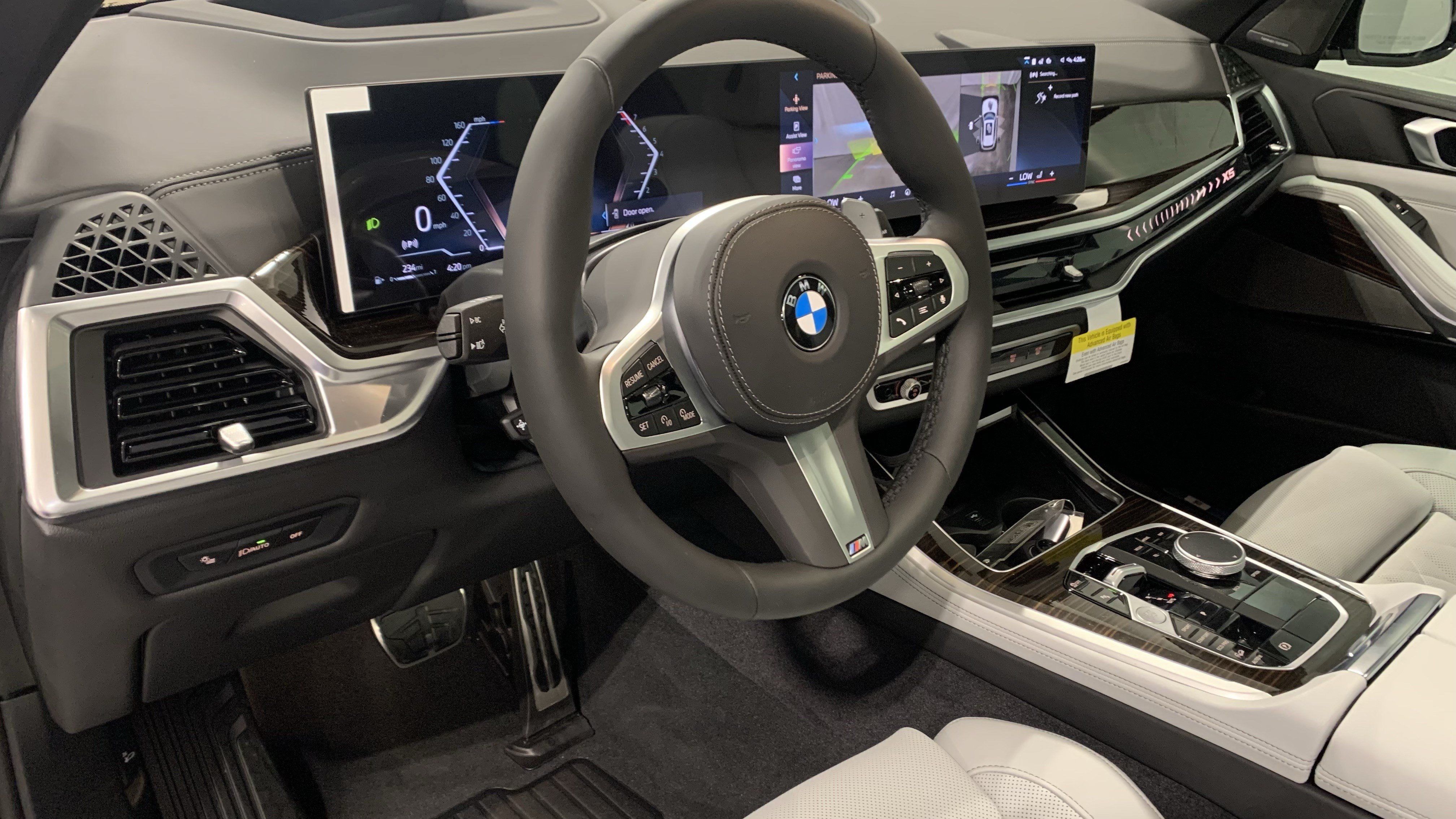 Certified 2026 BMW X5 xDrive40i w/ M Sport Package AWD/4WD image 13
