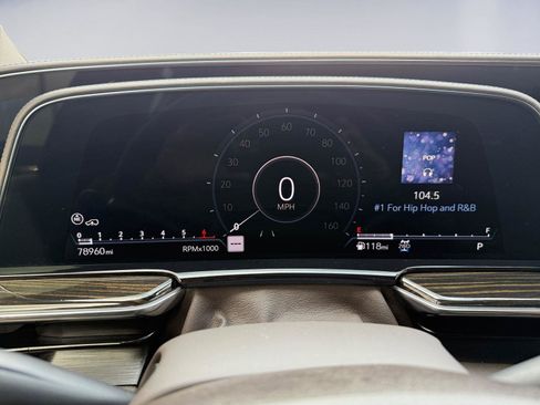 Used 2021 Cadillac Escalade ESV Sport w/ Driver Assist Tech Package image 28